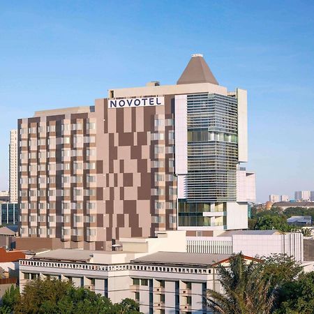 Novotel Jakarta Cikini Экстерьер фото